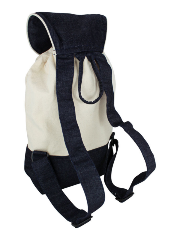 backpack-with-anchor-9856