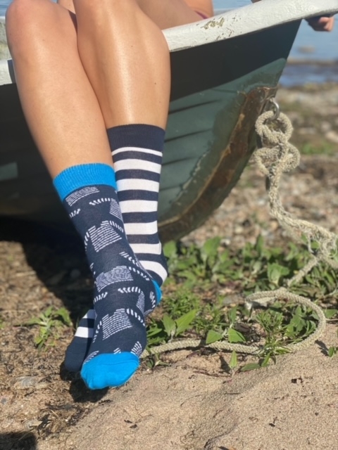 Sea-themed gifts - sailors socks